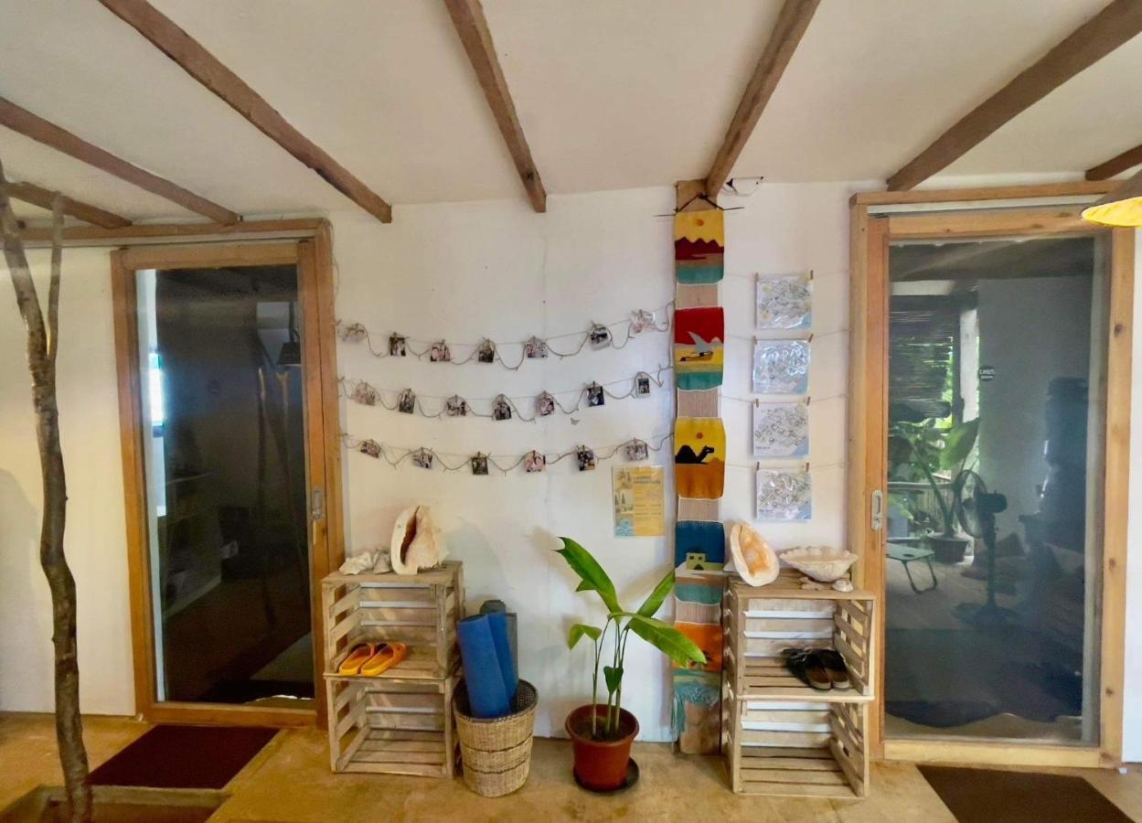 ゼネラル・ルナCasita Francisco Siargaoアパートメント エクステリア 写真